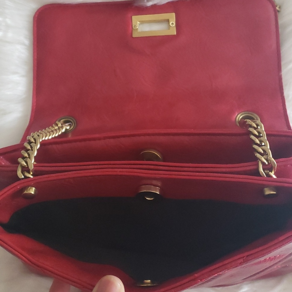 Crossbody bag